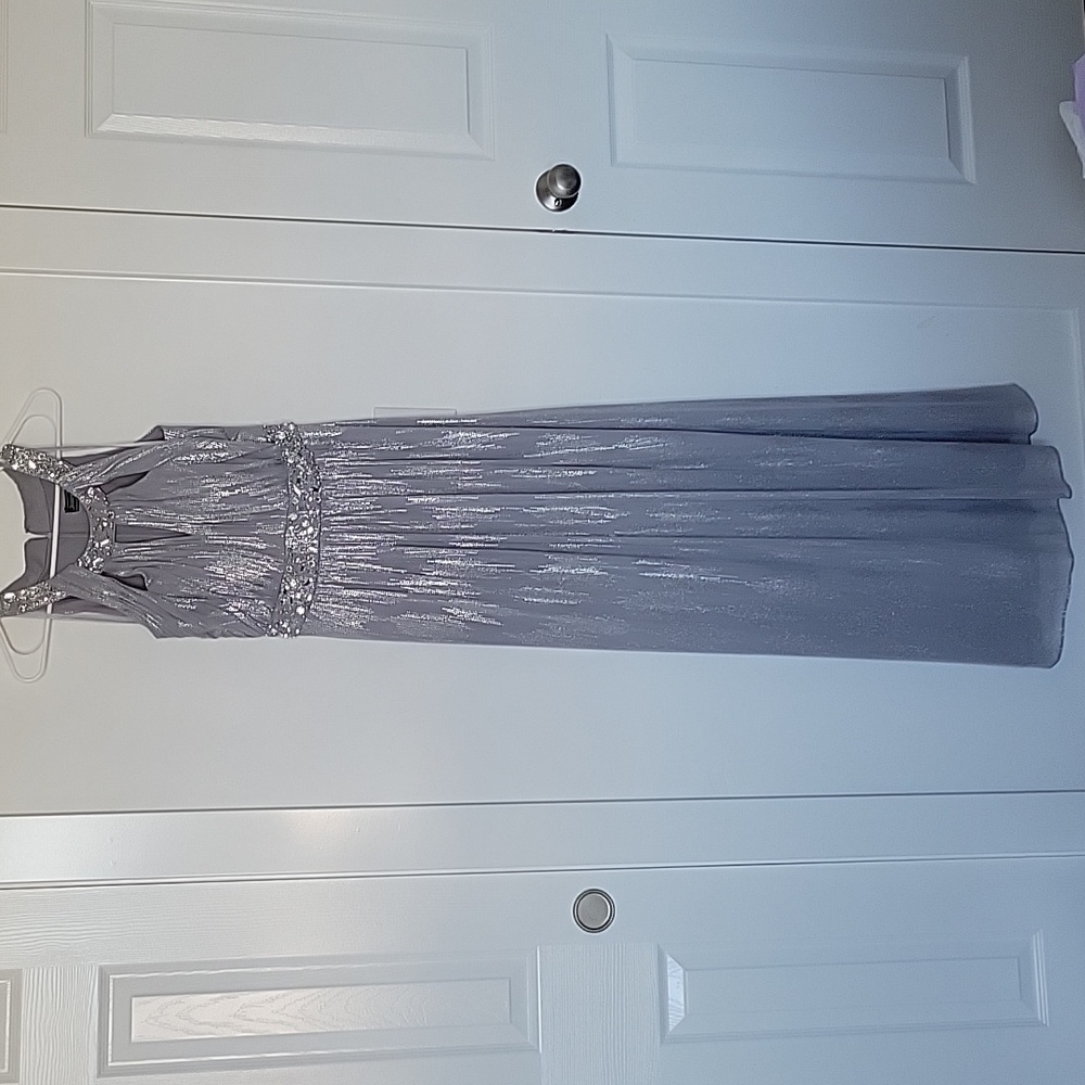 NWOT Jessica Howard dress